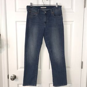 Levi’s 414 Relaxed Straight Jeans medium wash 28